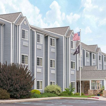Microtel Inn & Suites By Wyndham Hazelton/Bruceton Mills Экстерьер фото